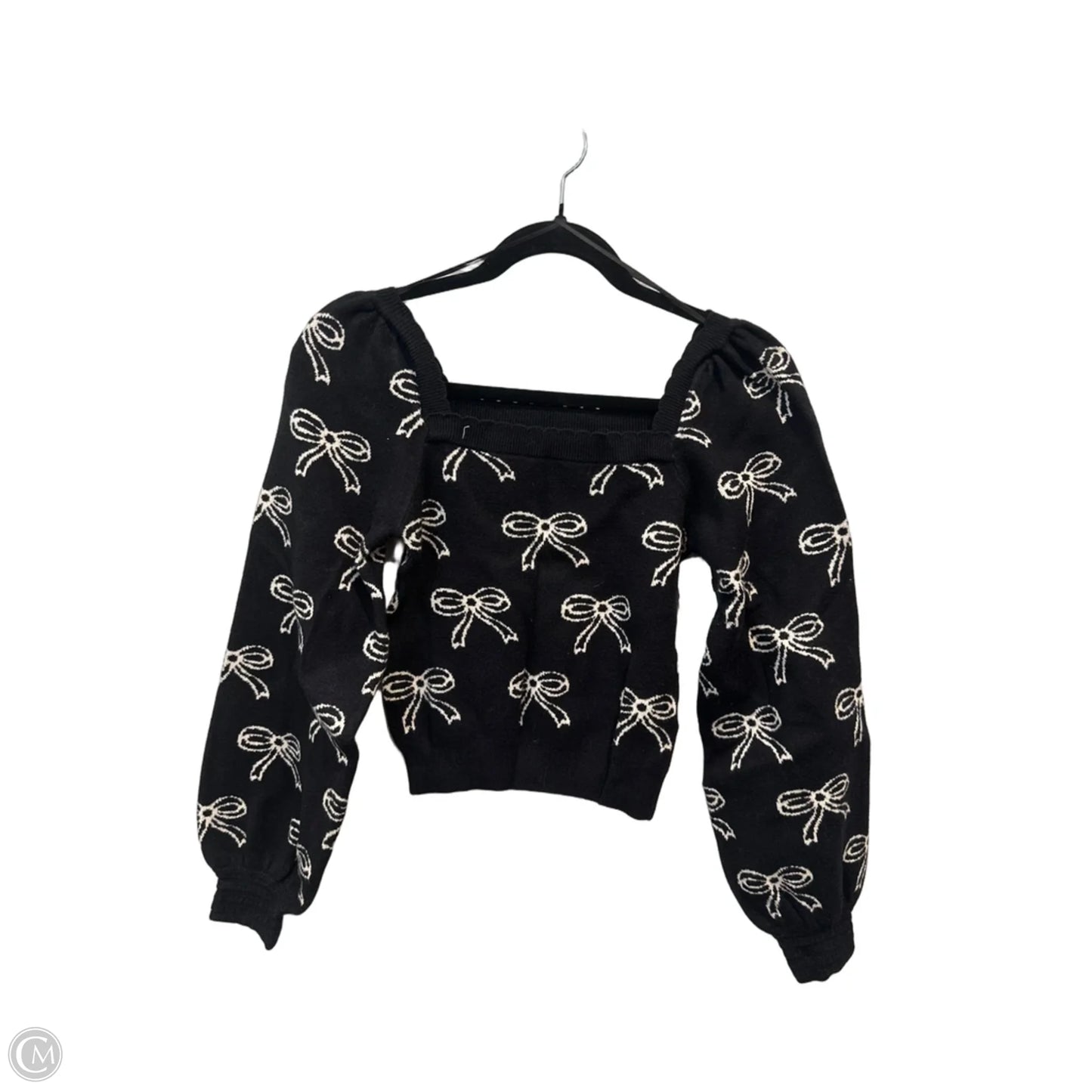 Sweater By Clothes Mentor In Black & White, Size: Xs