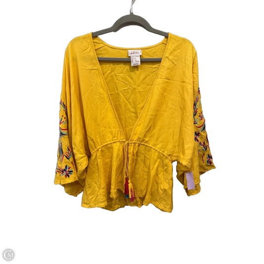 Blouse 3/4 Sleeve By Ariat In Yellow, Size: S