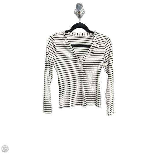 Top Short Sleeve By Clothes Mentor In Striped Pattern, Size: S