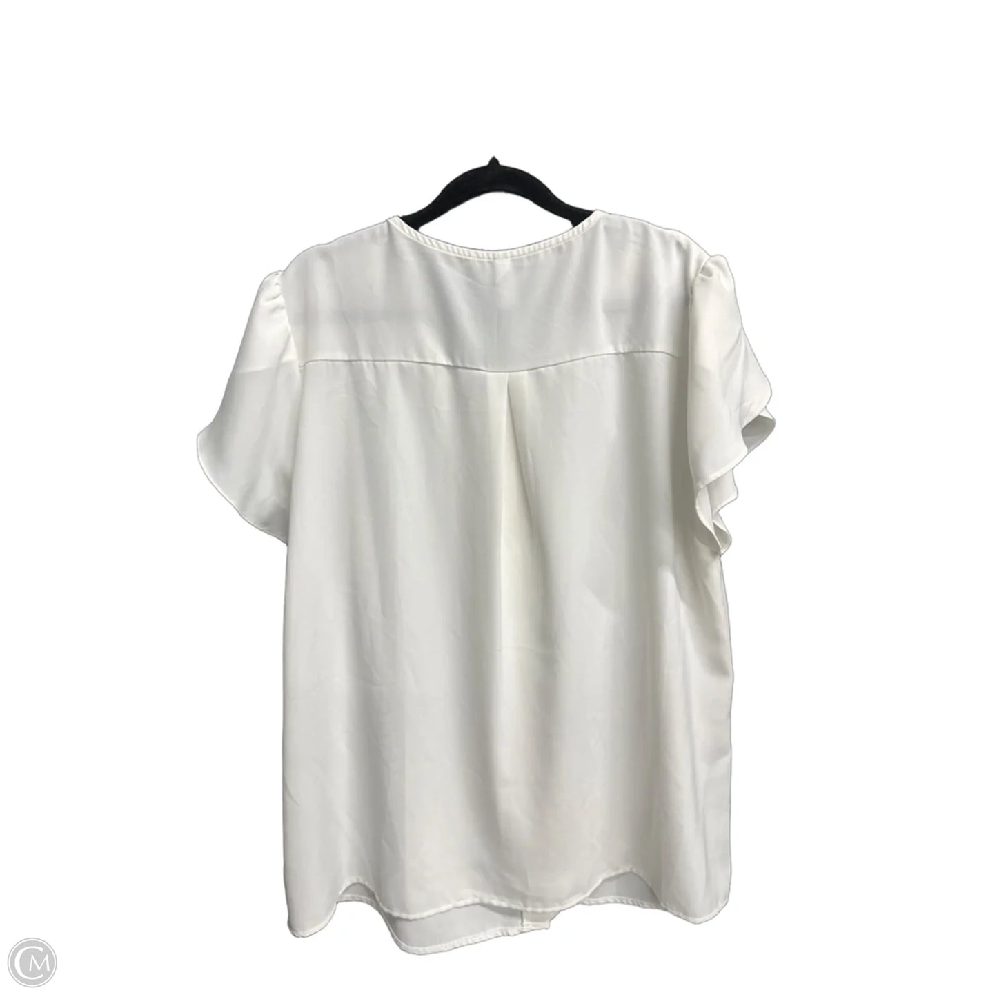 Top Short Sleeve By Dokotoo In White, Size: Xl