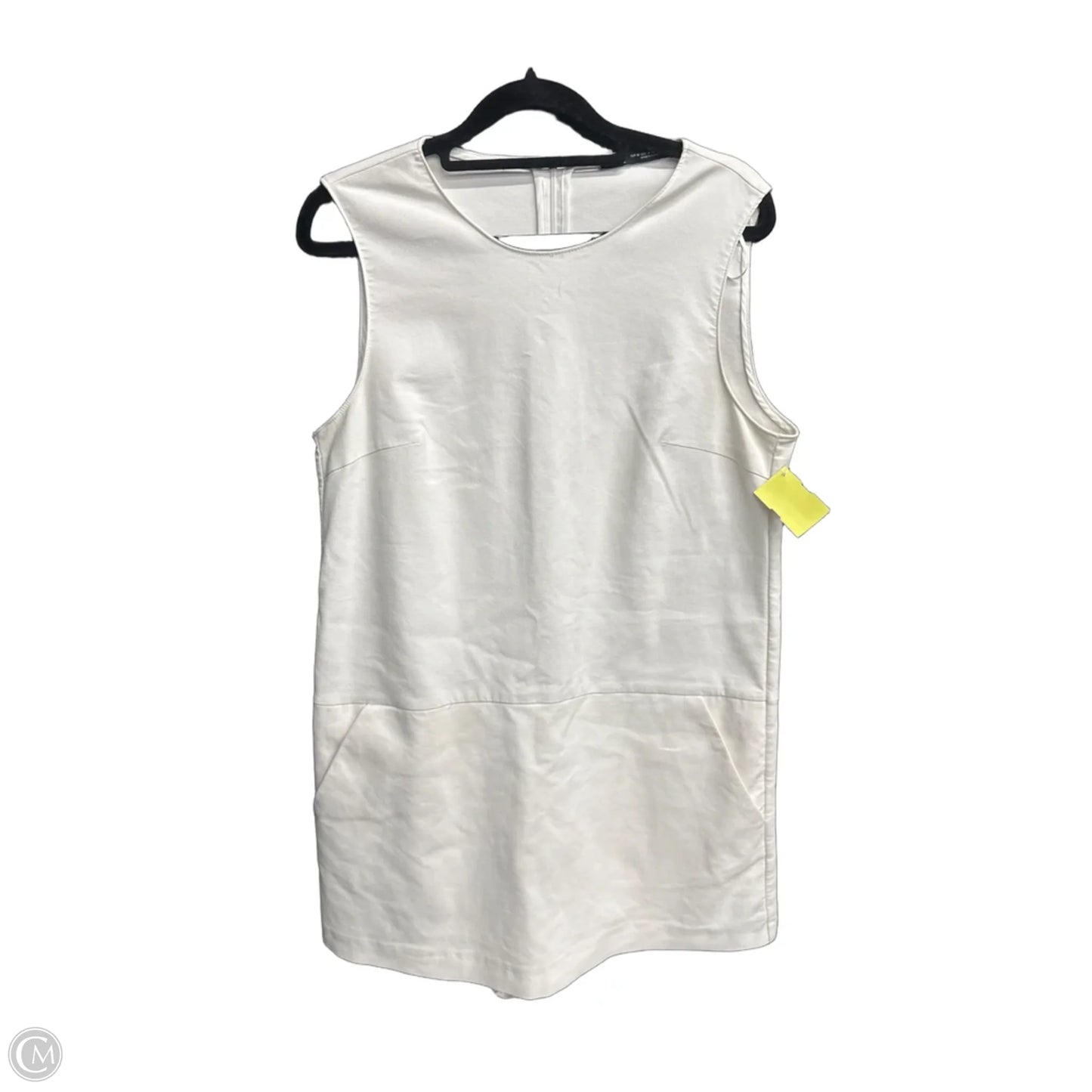 Dress Casual Short By Zara In White, Size: M